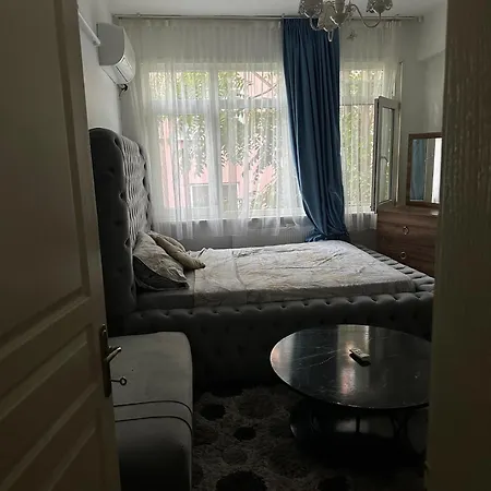 Cozy In Heart Of בית הארחה